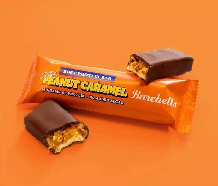 BAREBELLS - Barre protéinée (protéines : 16 g) - Enrobage Chocolat au lait, saveur Cacahuètes salées / Caramel - (Soft Protein Bar Peanut Caramel) - Boîte de 6 barres de 55g